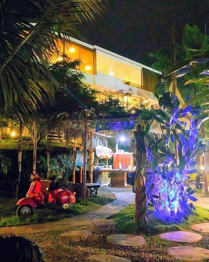 Me Hotel & Villas - Montanita Estates المظهر الخارجي الصورة