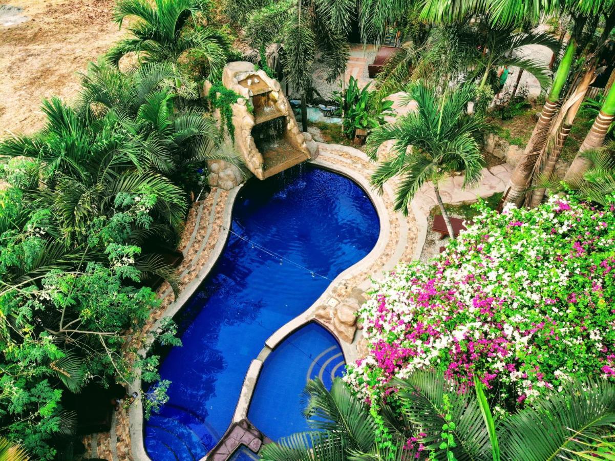 Me Hotel & Villas - Montanita Estates المظهر الخارجي الصورة